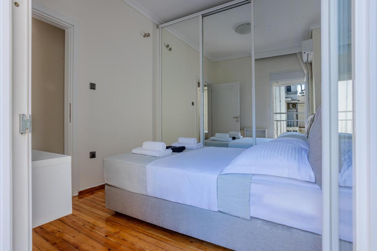 Luxury Downtown Apartment Z1 Салоники Экстерьер фото